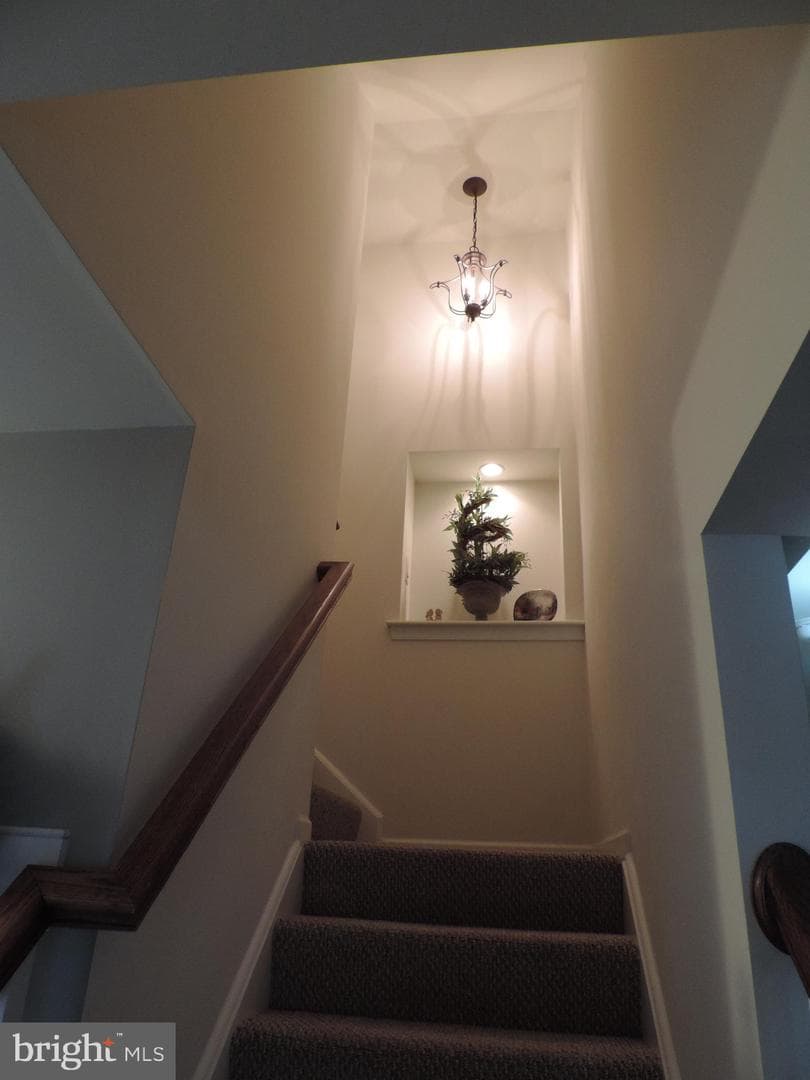 888 Cambridge Drive photo 35