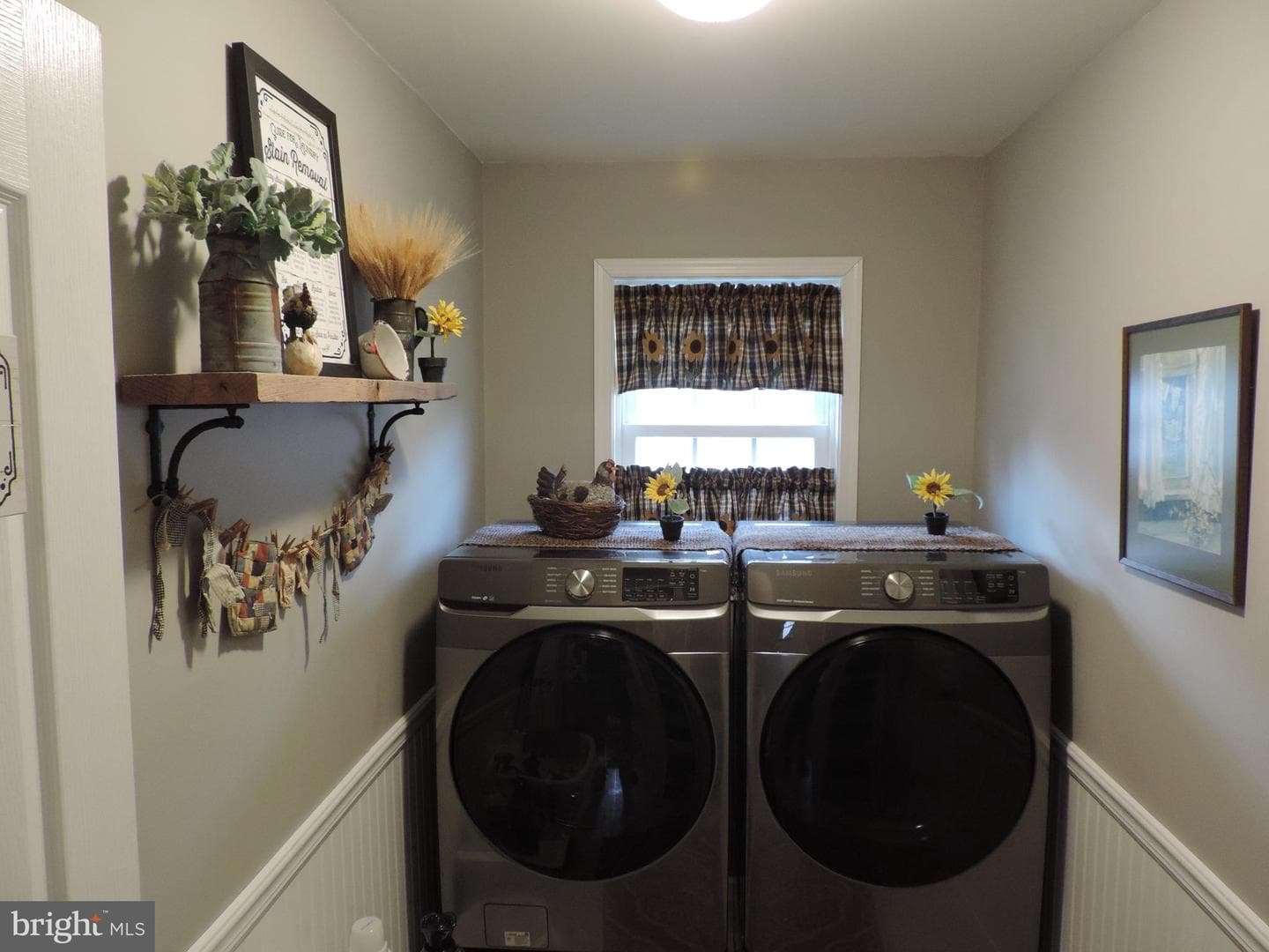 888 Cambridge Drive photo 39