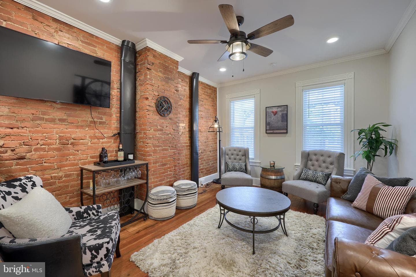 311 W Lemon Street photo 20