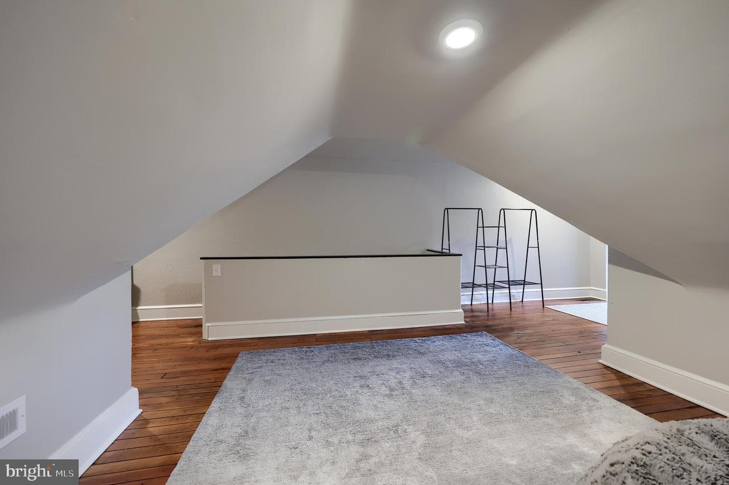 311 W Lemon Street photo 42