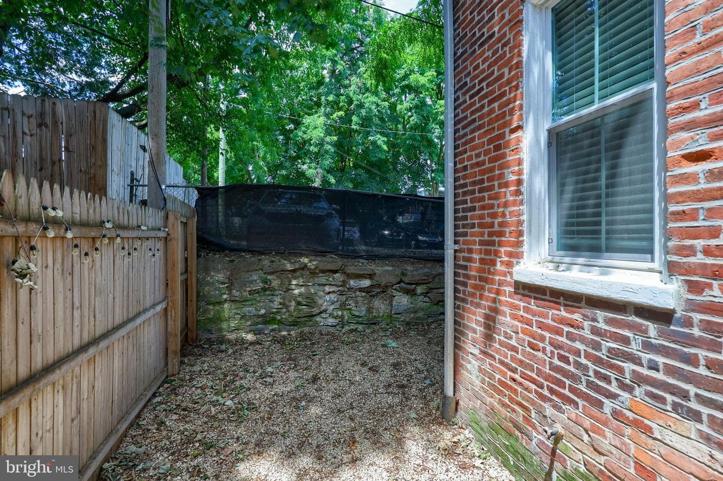 311 W Lemon Street photo 43