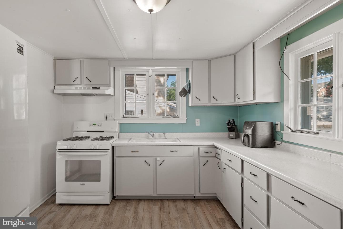 35 W Slokom Avenue photo 12
