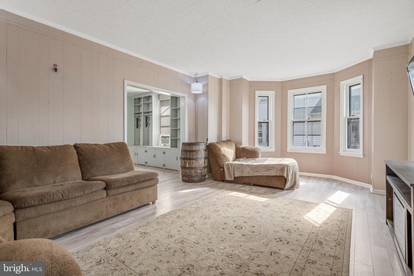 35 W Slokom Avenue photo 5