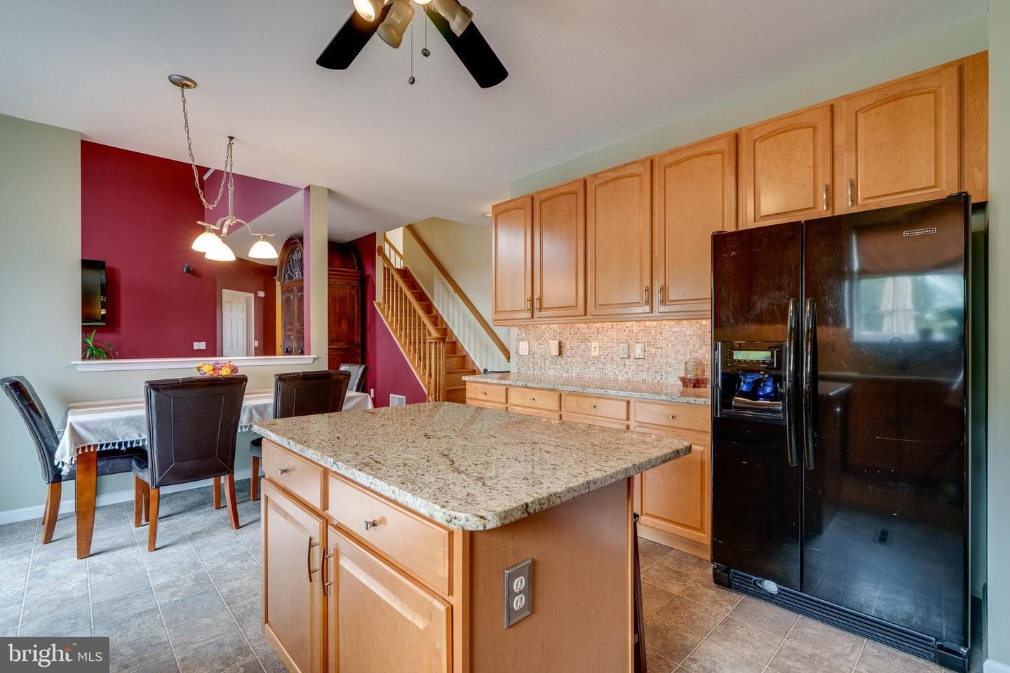 129 Julia Lane photo 23