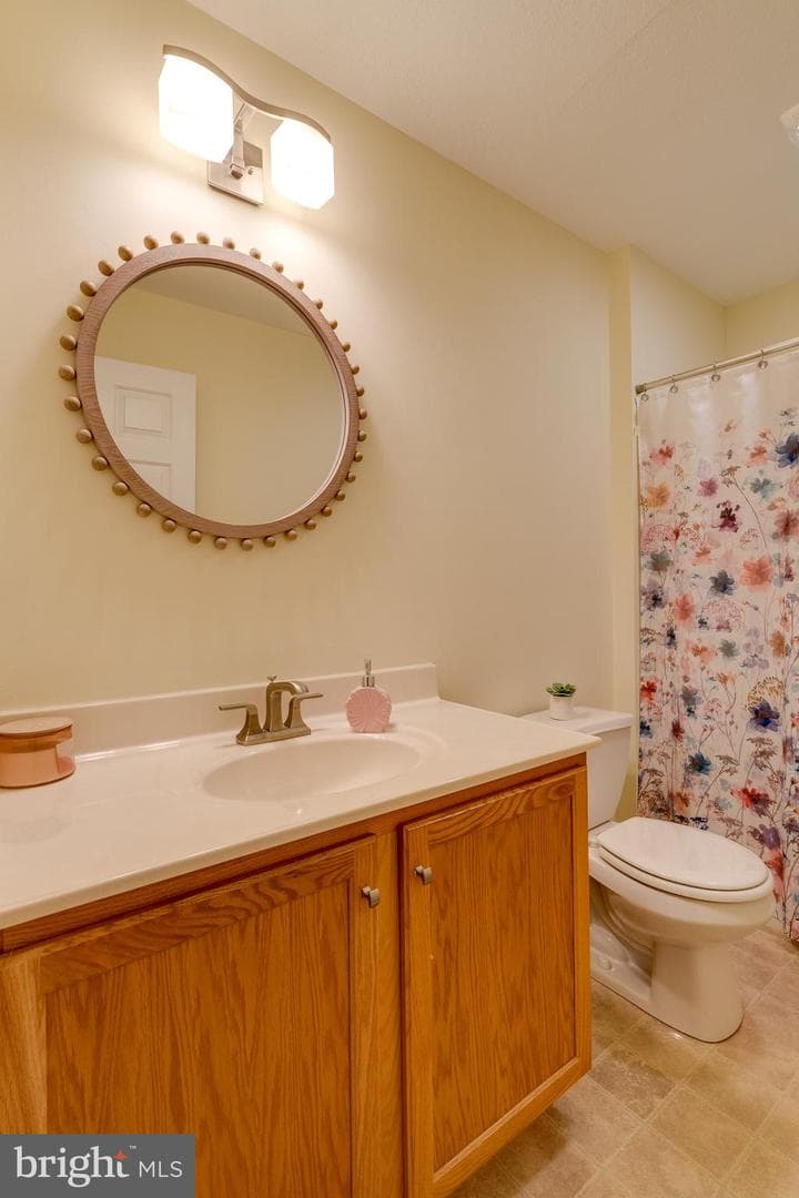 129 Julia Lane photo 47