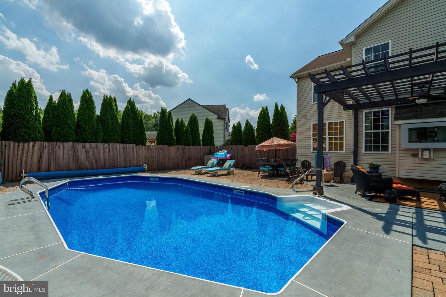 129 Julia Lane photo 64