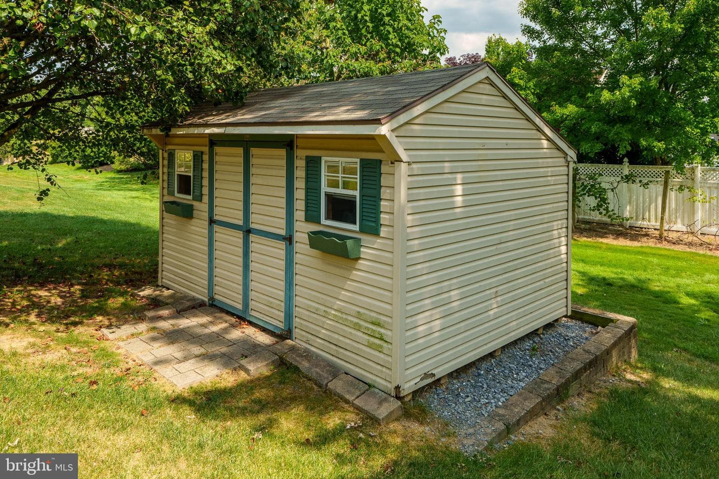 129 Julia Lane photo 71