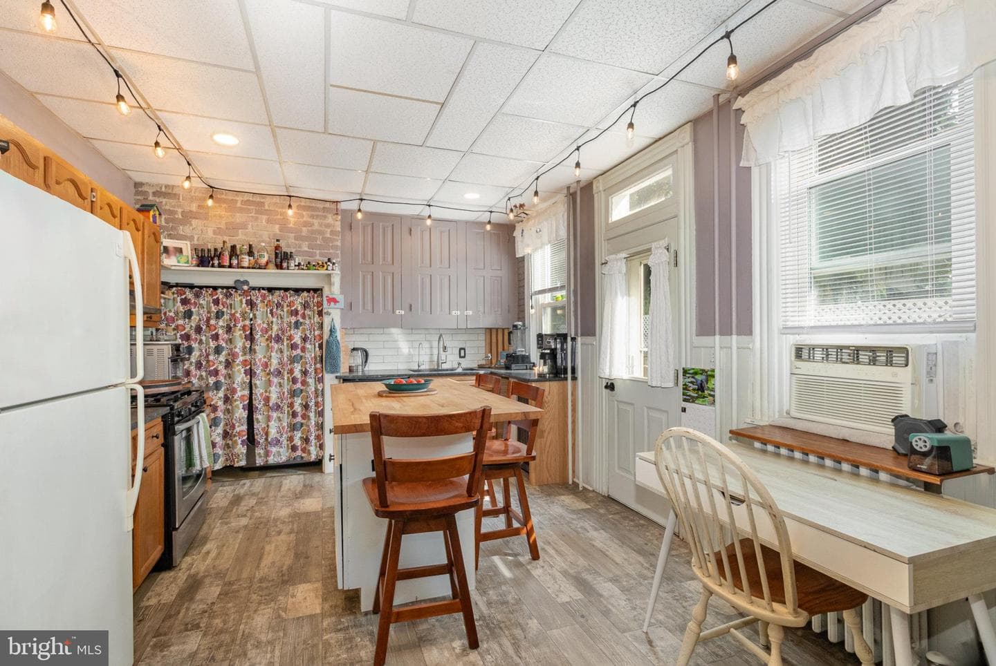 836 High Street photo 10