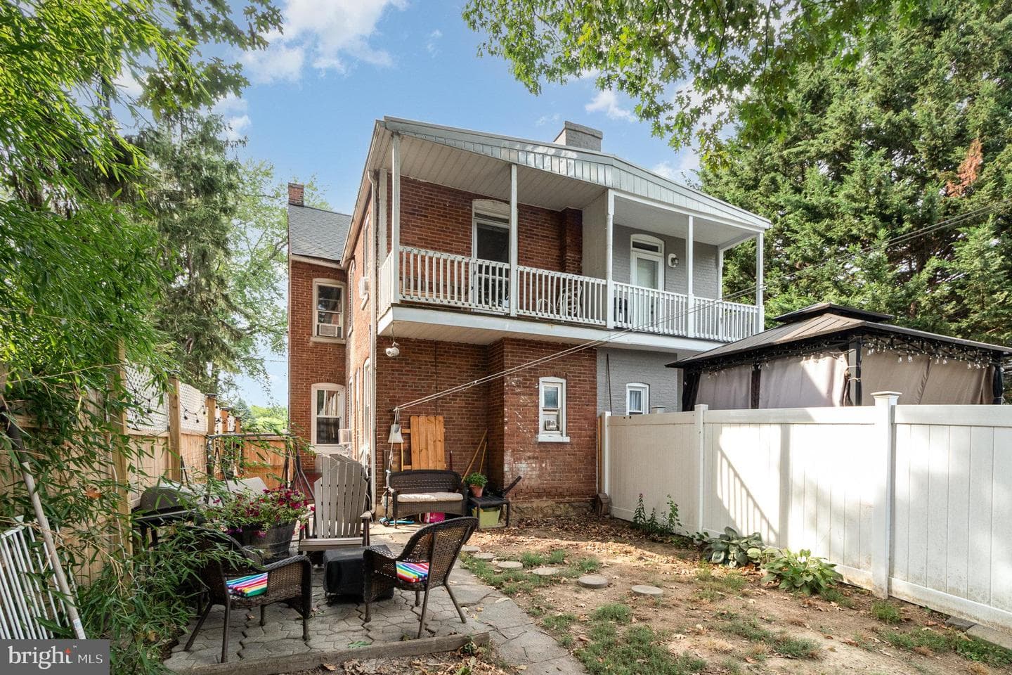 836 High Street photo 26