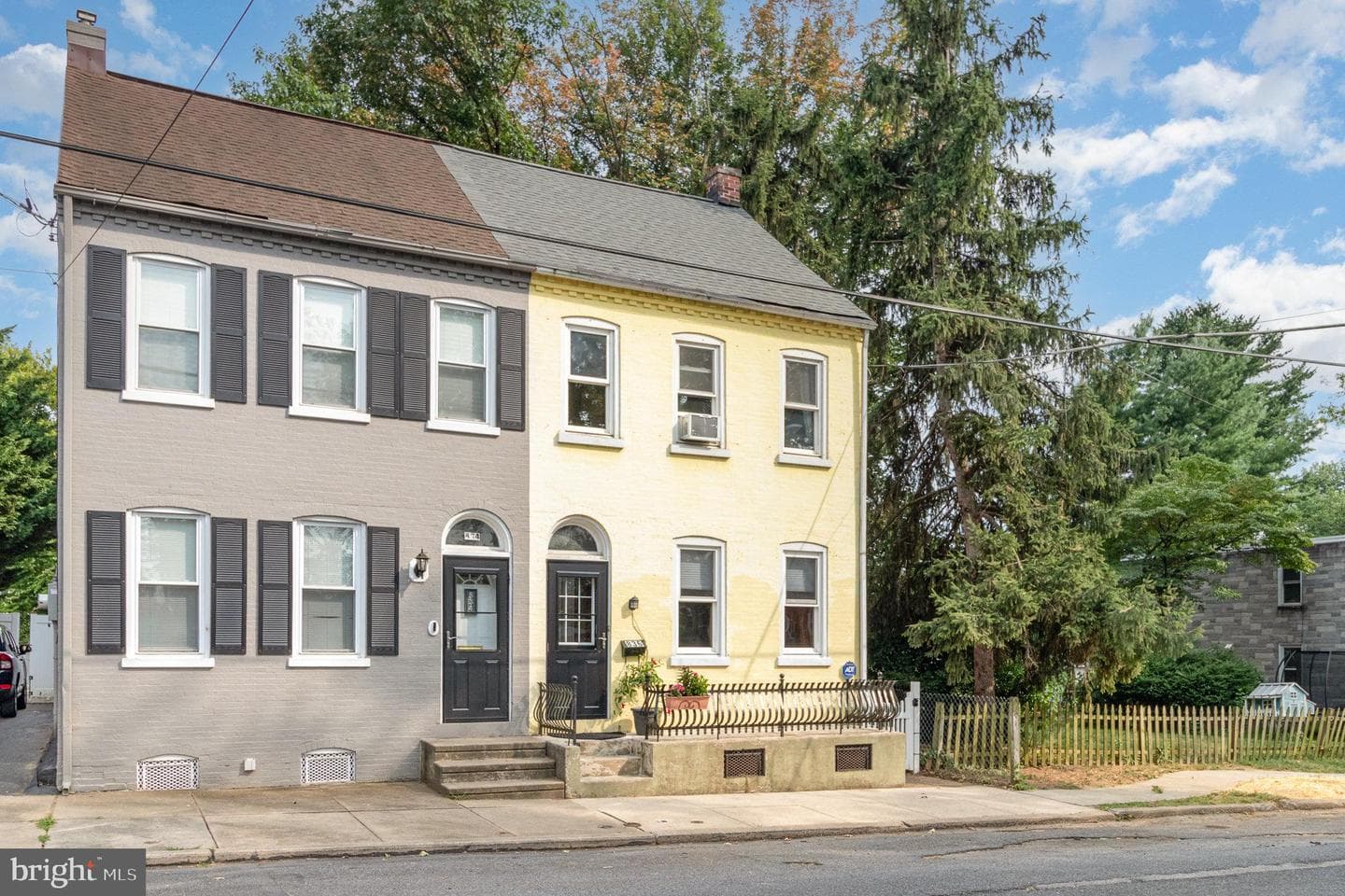 836 High Street photo 3