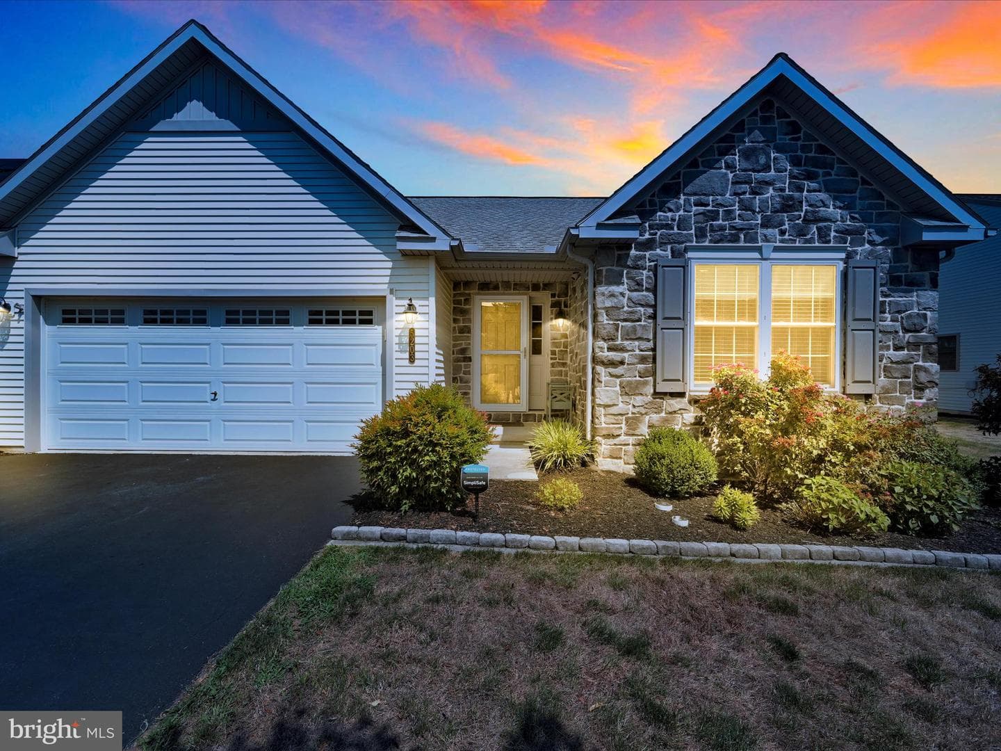 5203 Summerfield Drive photo 4