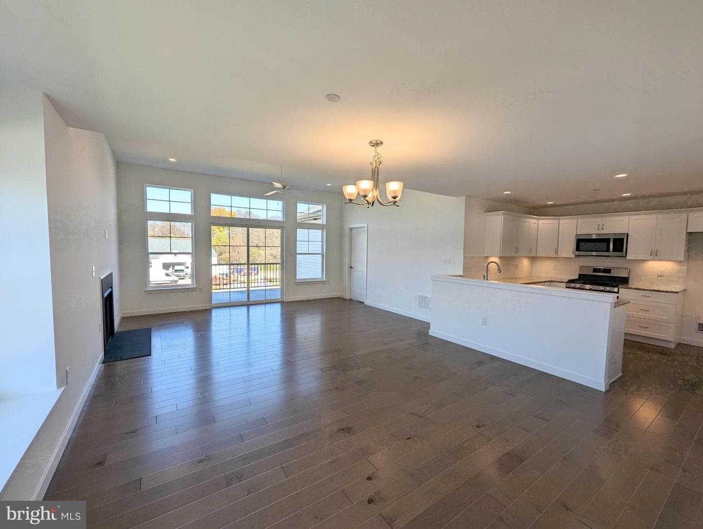 835 Talon Way #55 photo 3