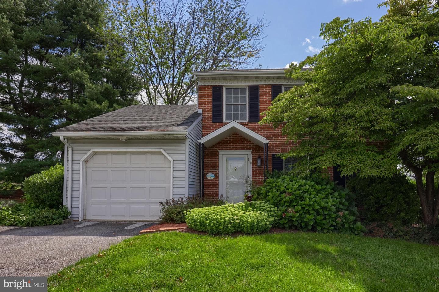 110 Tracy Court photo 15