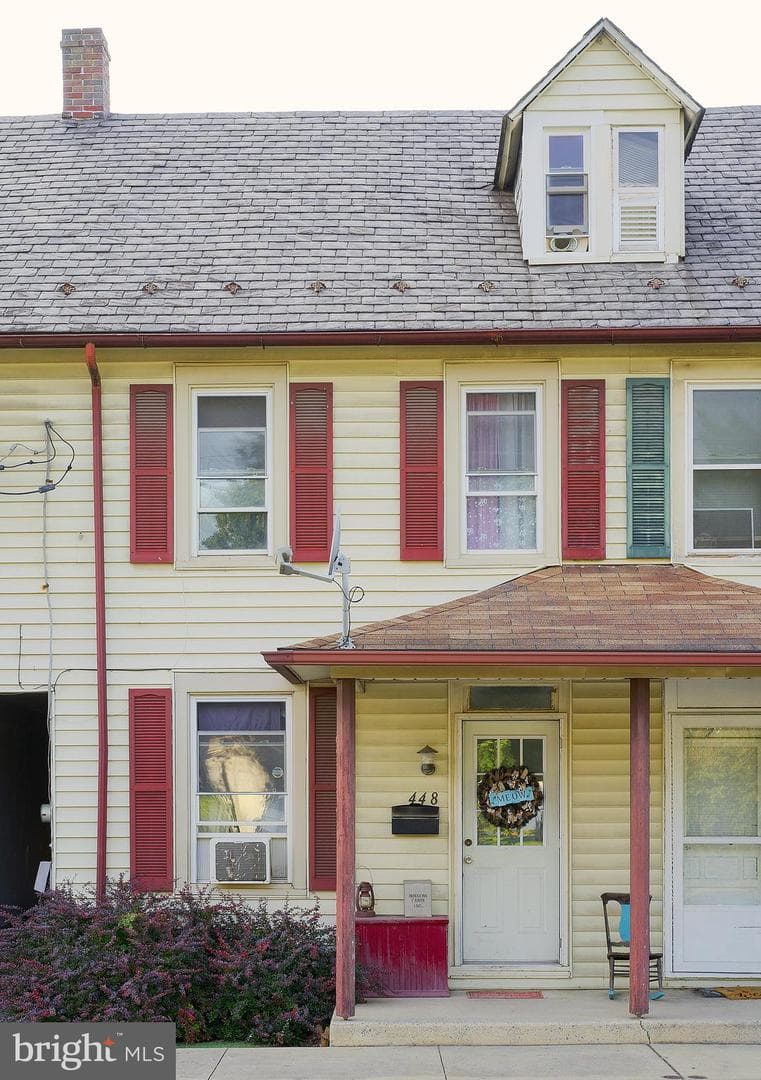448 N Cedar Street photo 1
