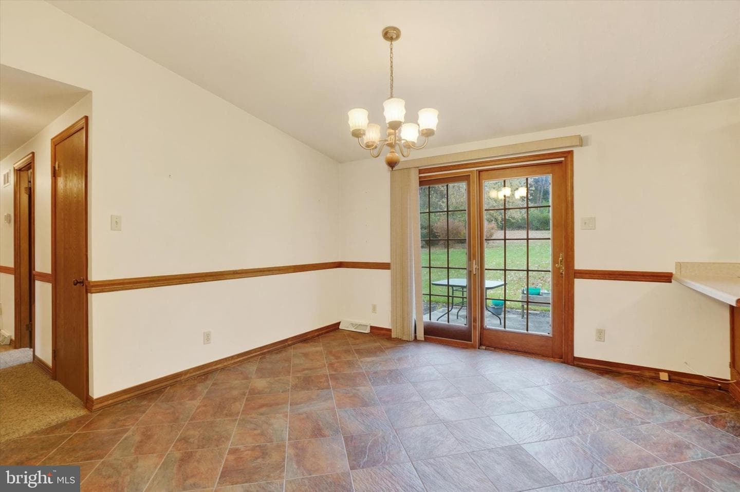 2367 Hancock Drive photo 13