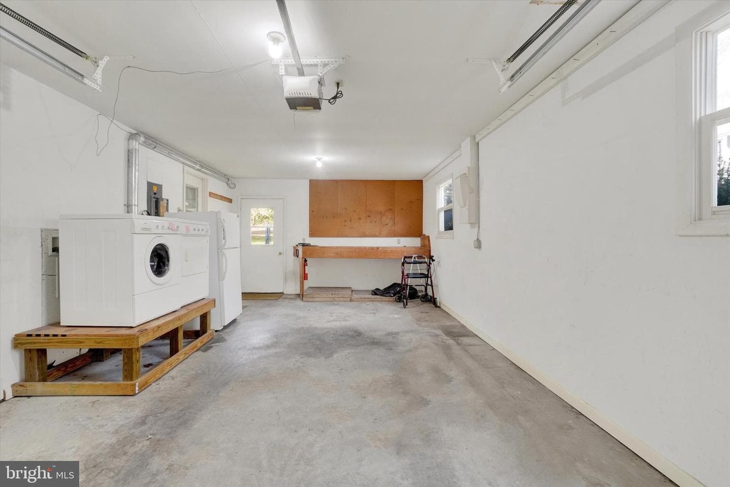 2367 Hancock Drive photo 24