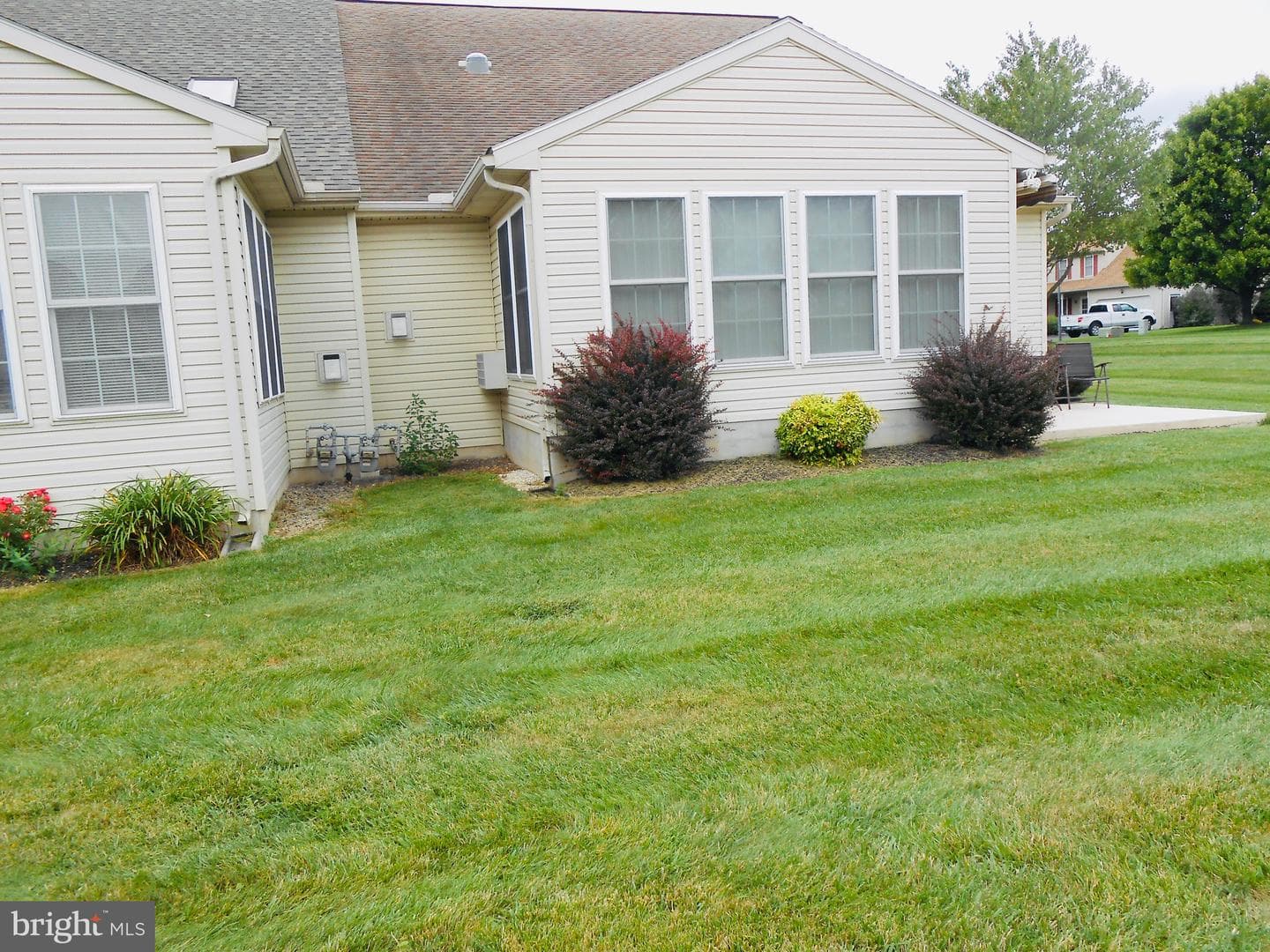 402 Thrush Drive photo 42
