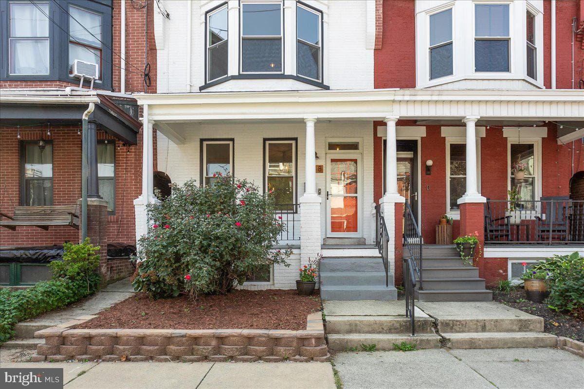 238 E Clay Street photo 3