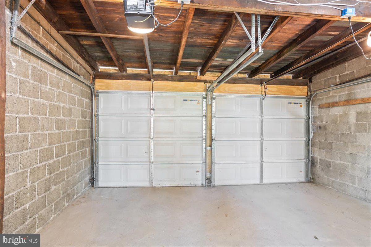 238 E Clay Street photo 36