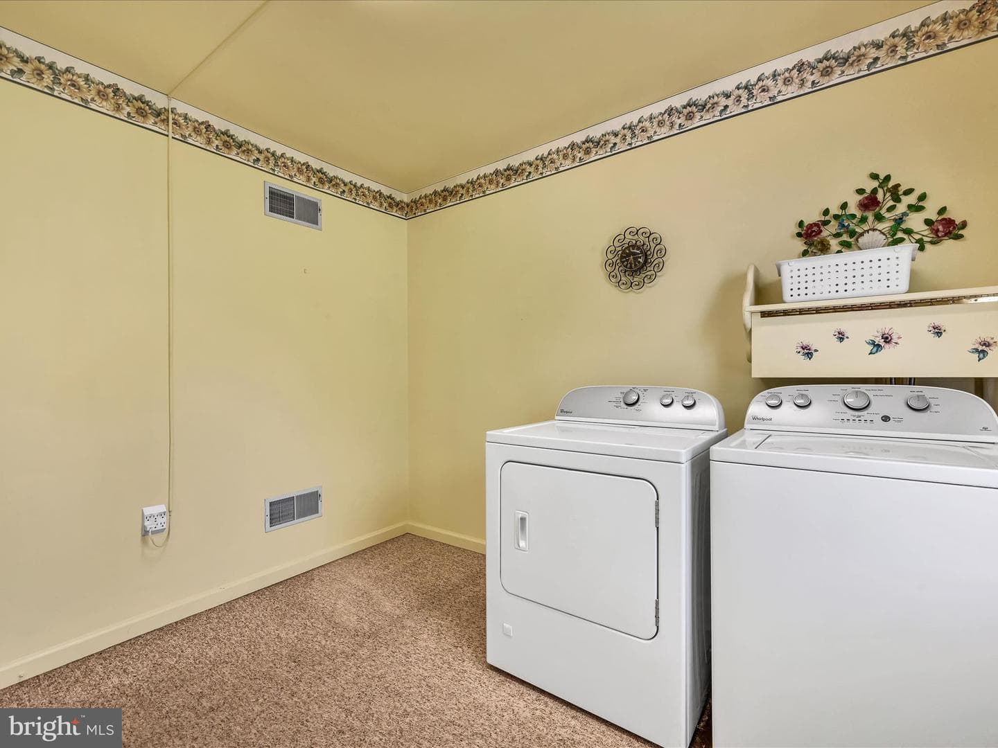 104 Dorianne Drive photo 24