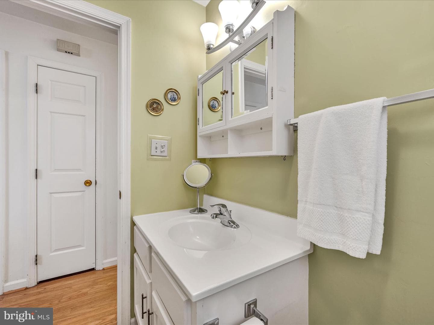 104 Dorianne Drive photo 25