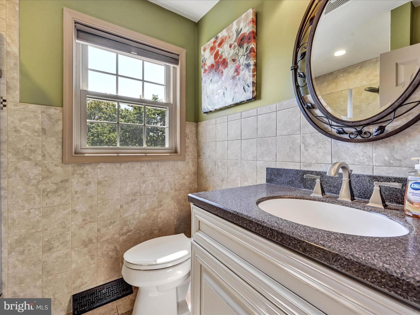 16 Greenleaf Lane photo 20