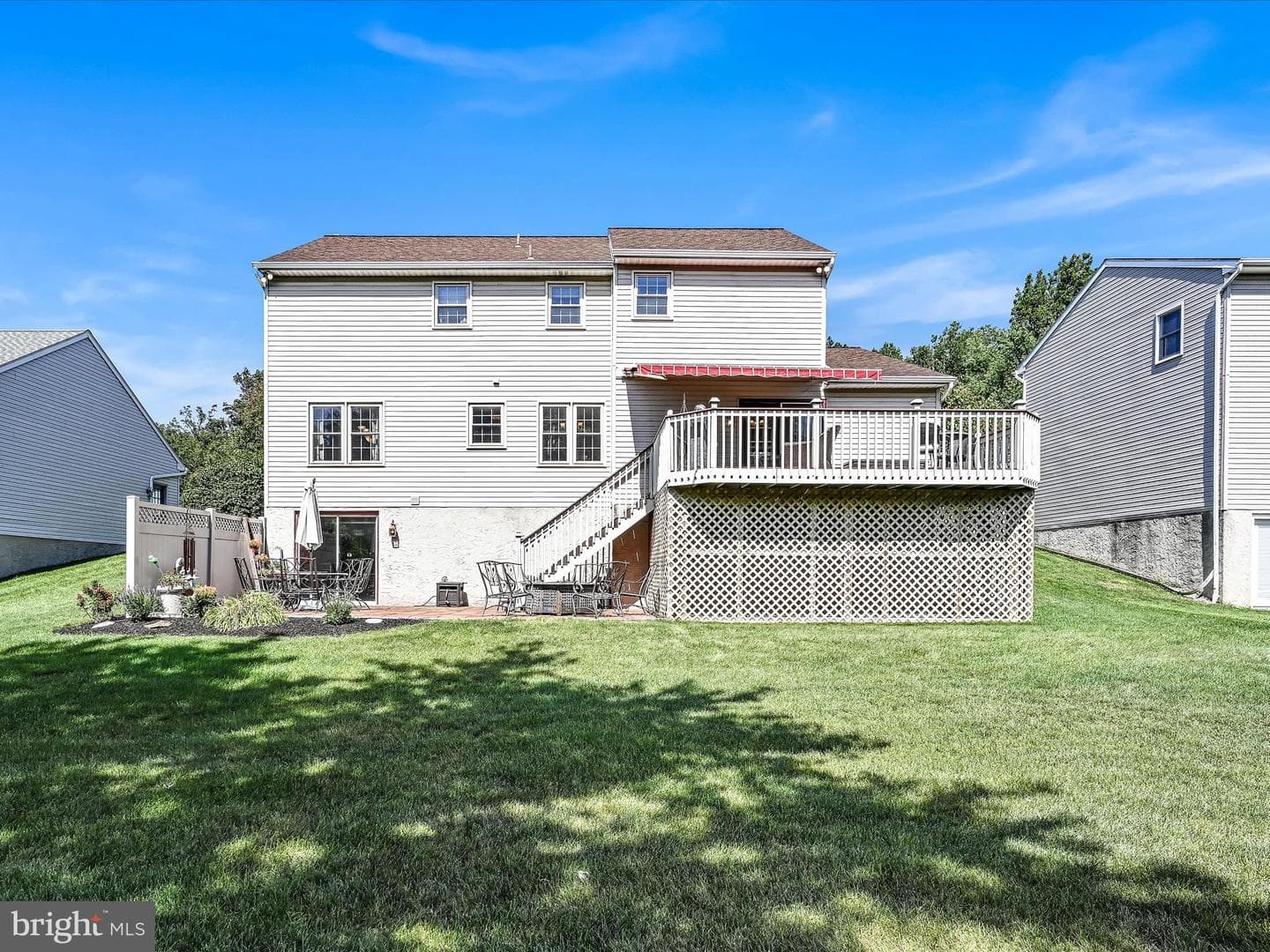 16 Greenleaf Lane photo 35