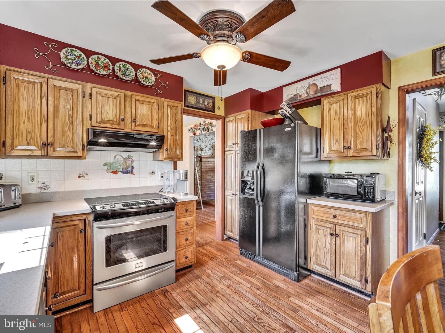 16 Greenleaf Lane photo 8