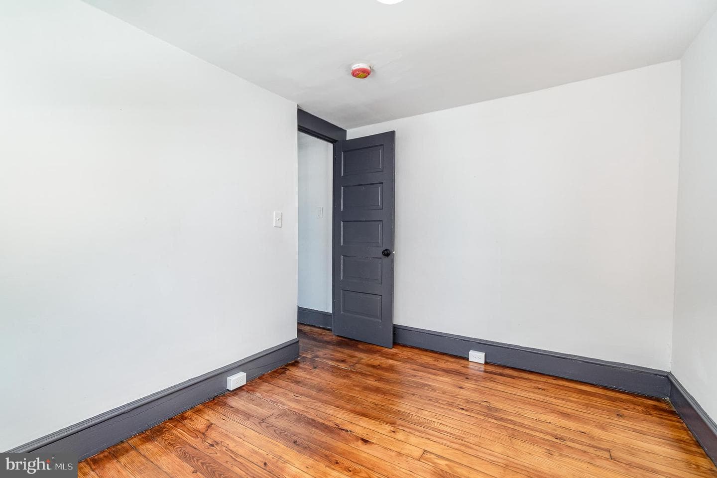 130 N Franklin Street photo 19