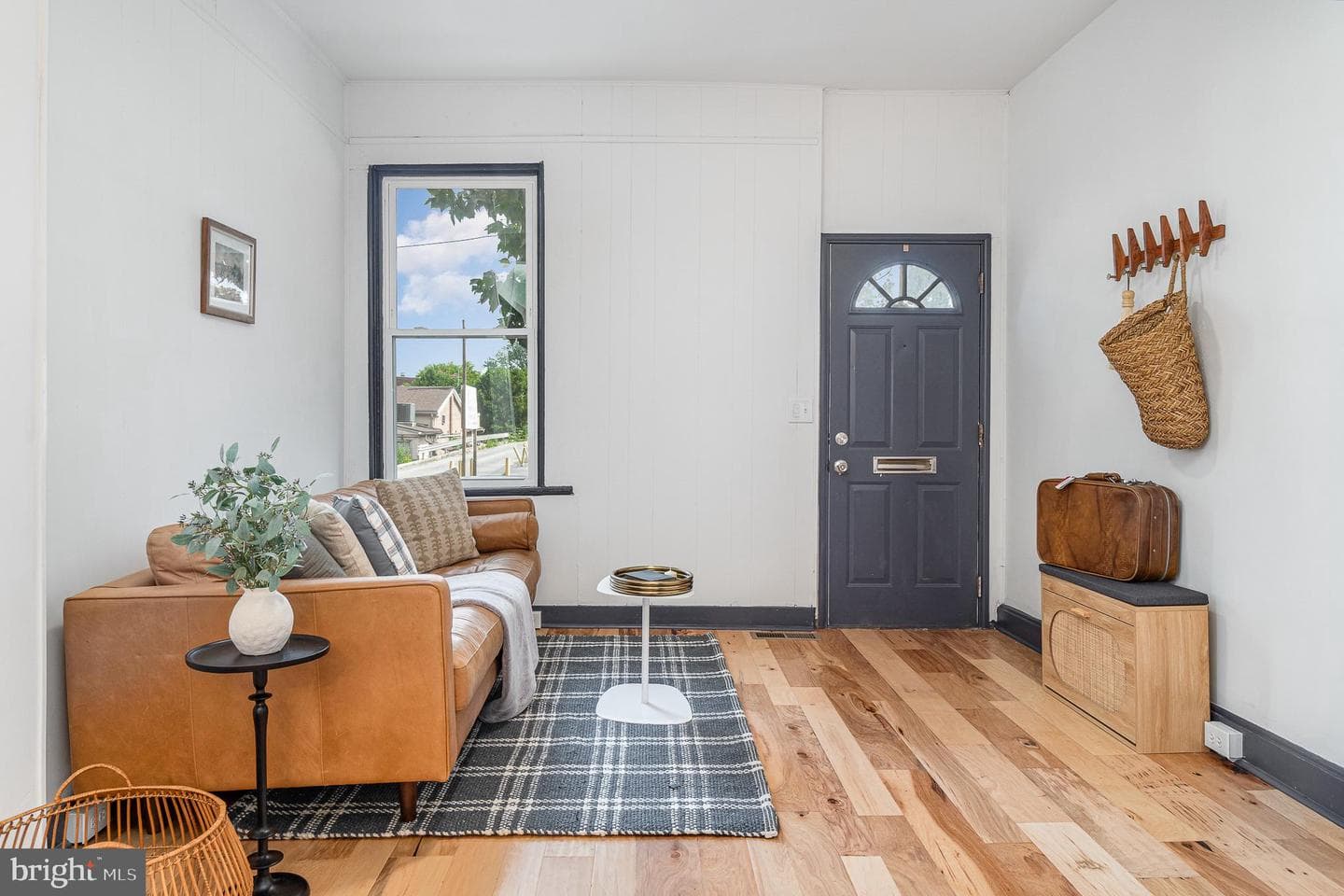 130 N Franklin Street photo 2