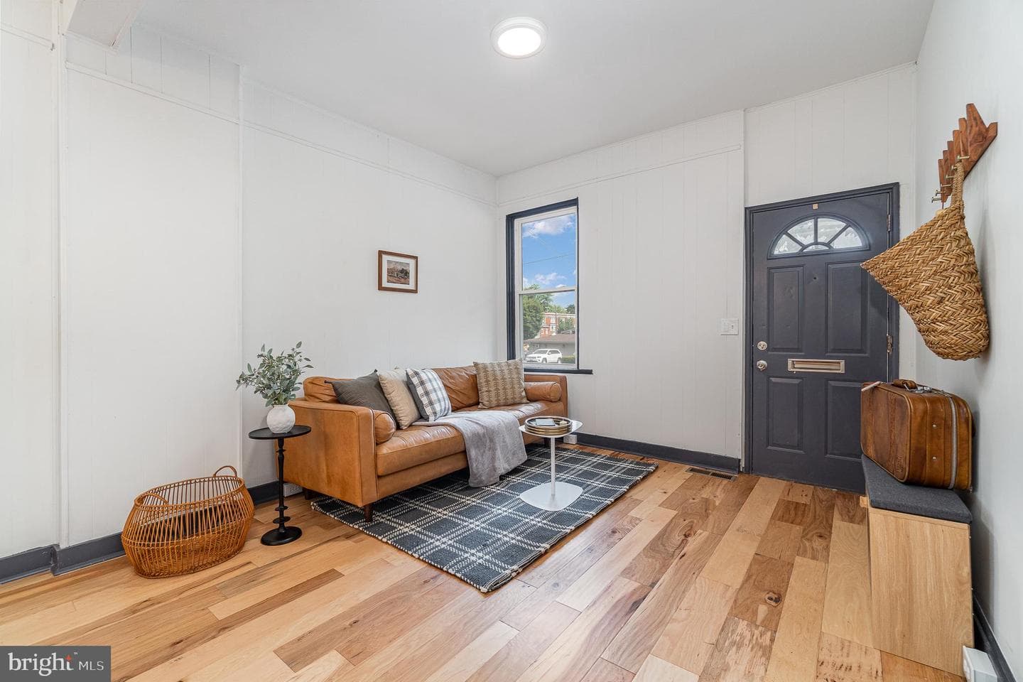 130 N Franklin Street photo 3