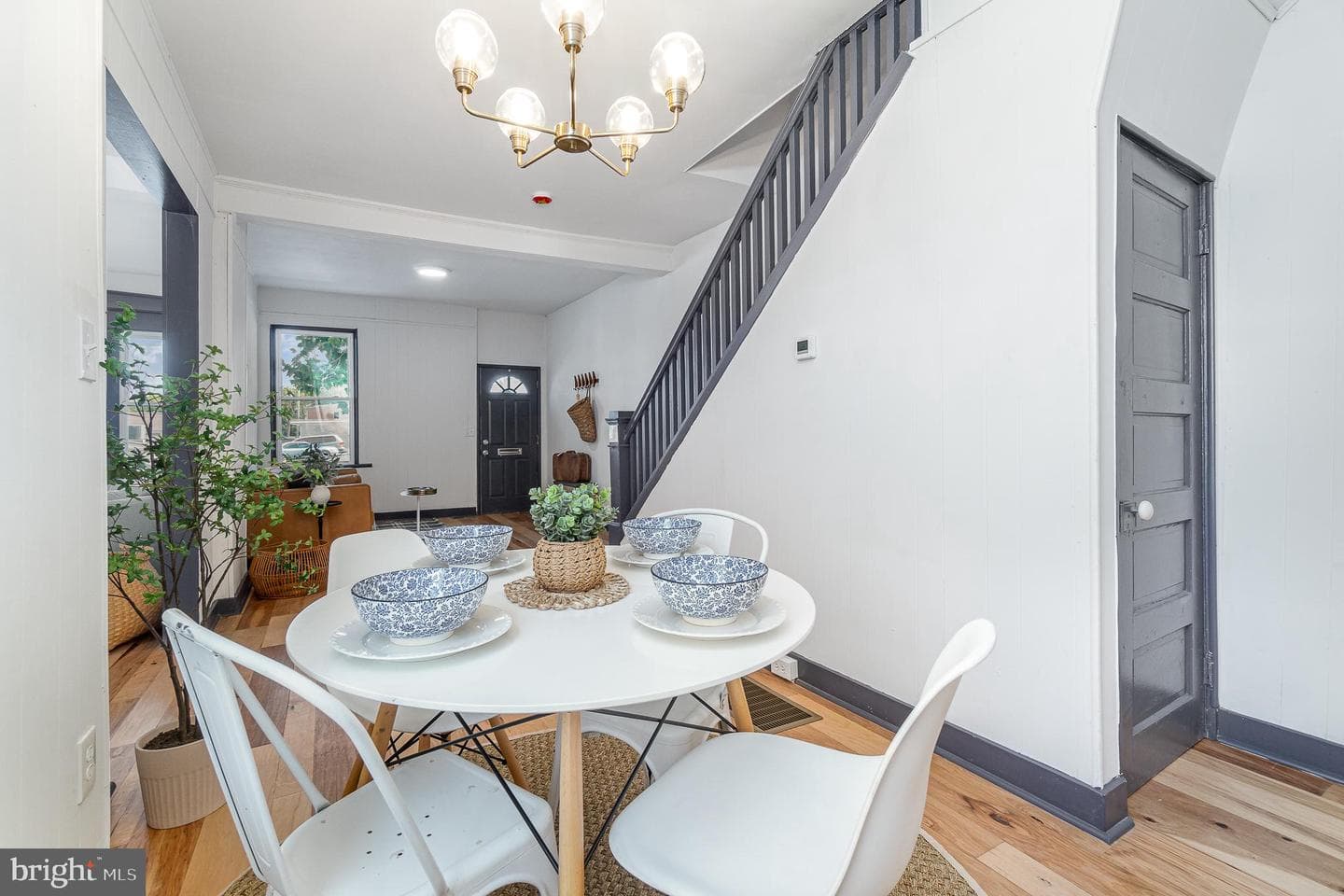130 N Franklin Street photo 6