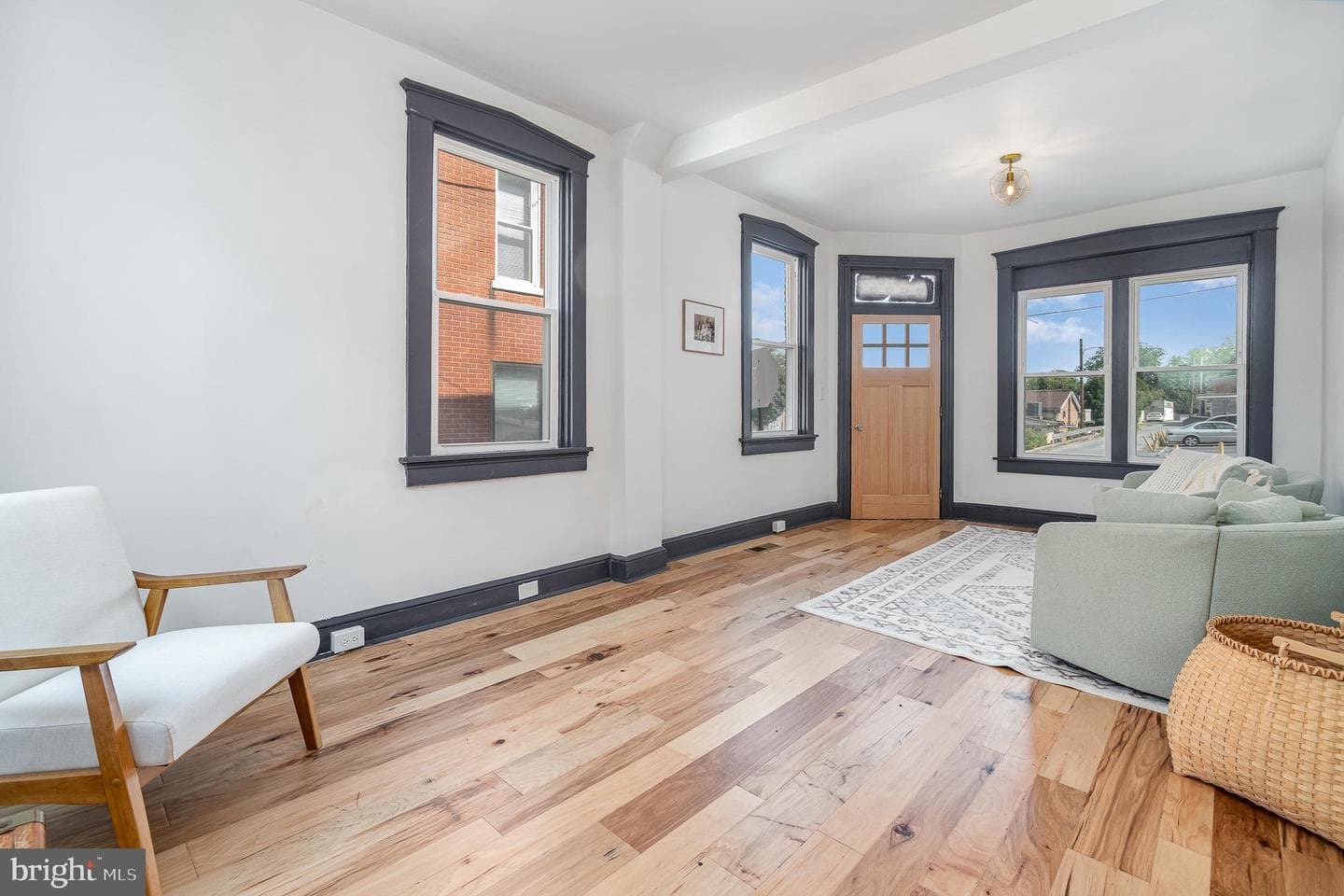 130 N Franklin Street photo 7