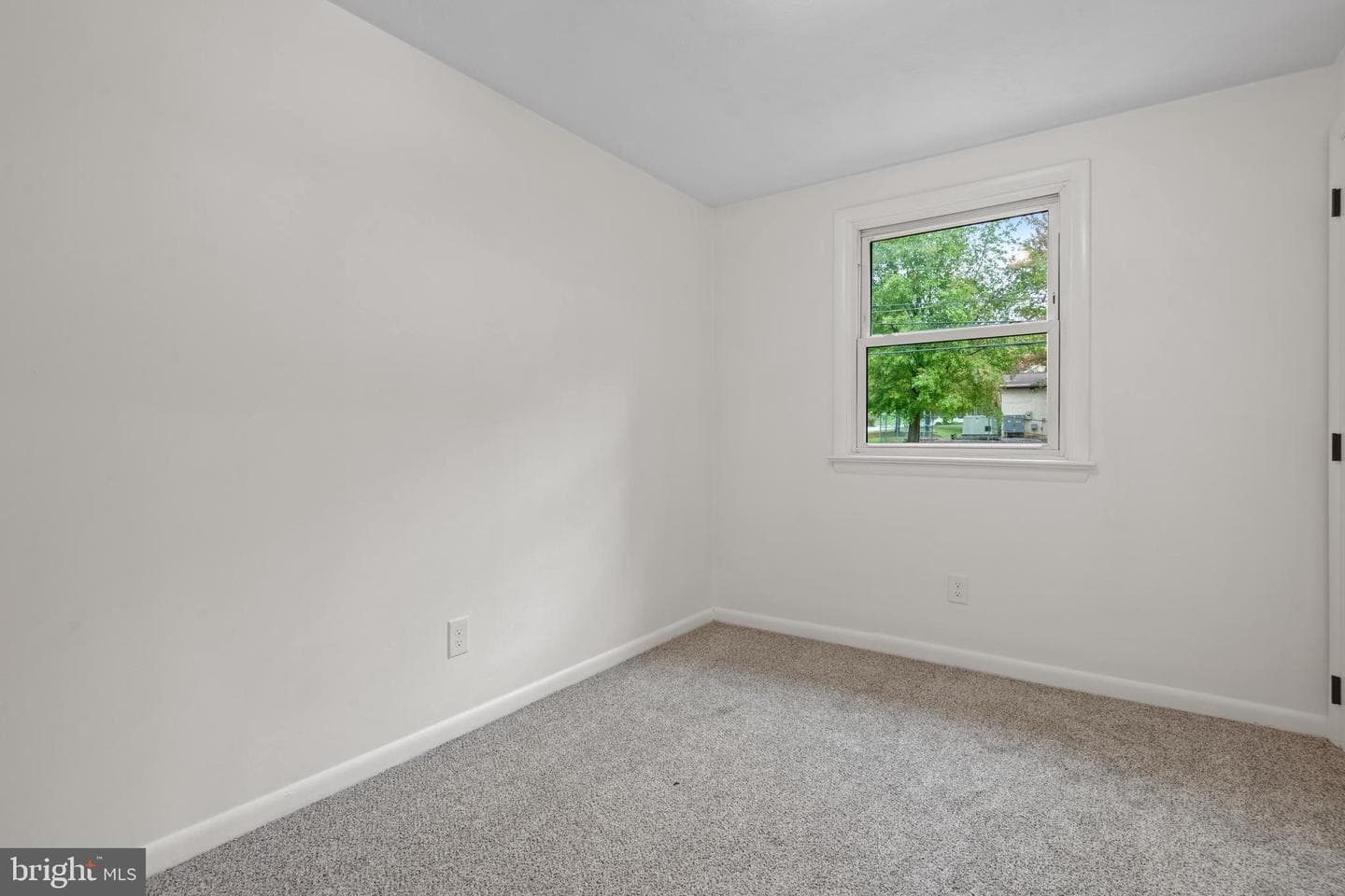 5464 Strasburg Road photo 20