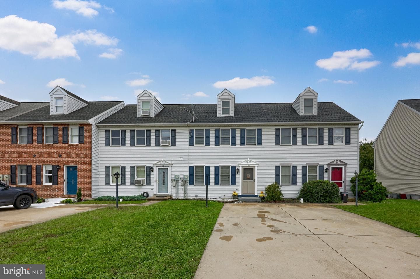 112 Ashley Drive photo 32