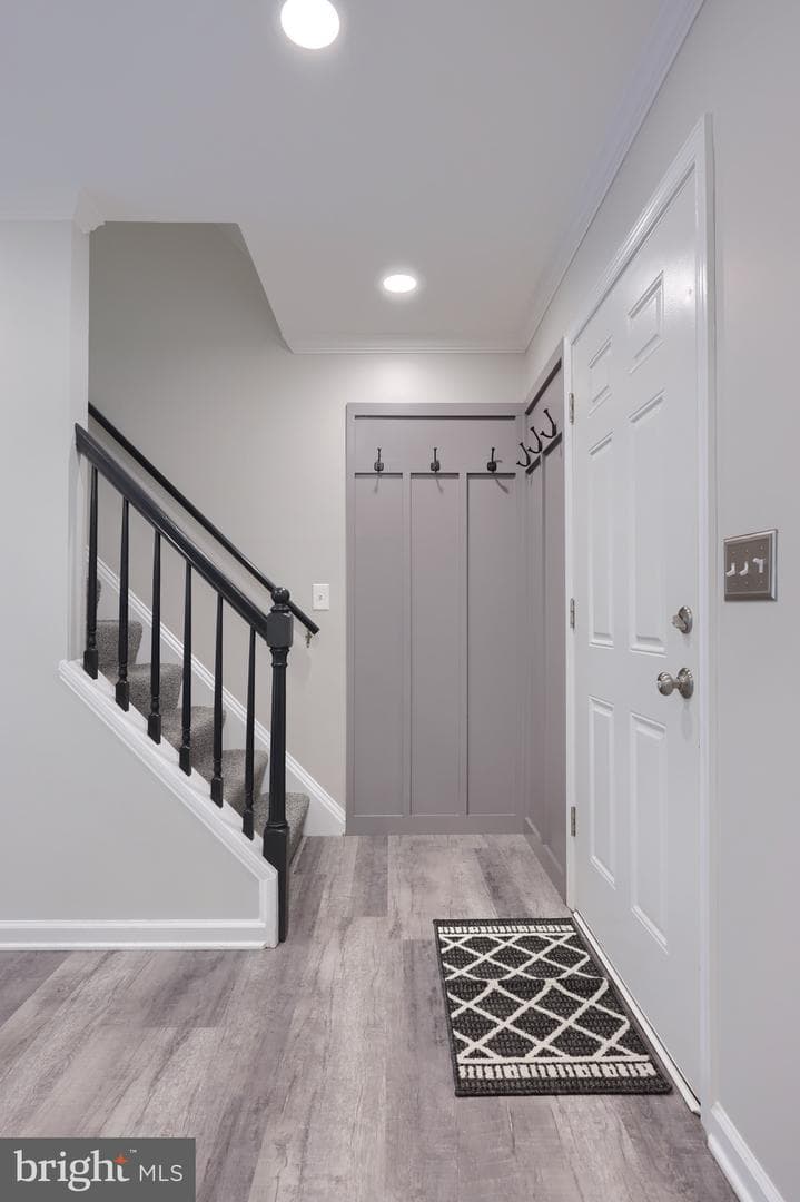 112 Ashley Drive photo 4