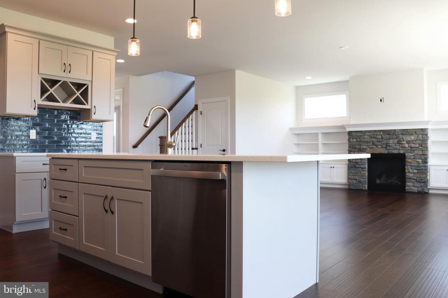 1029 Strafford Place #55 photo 12