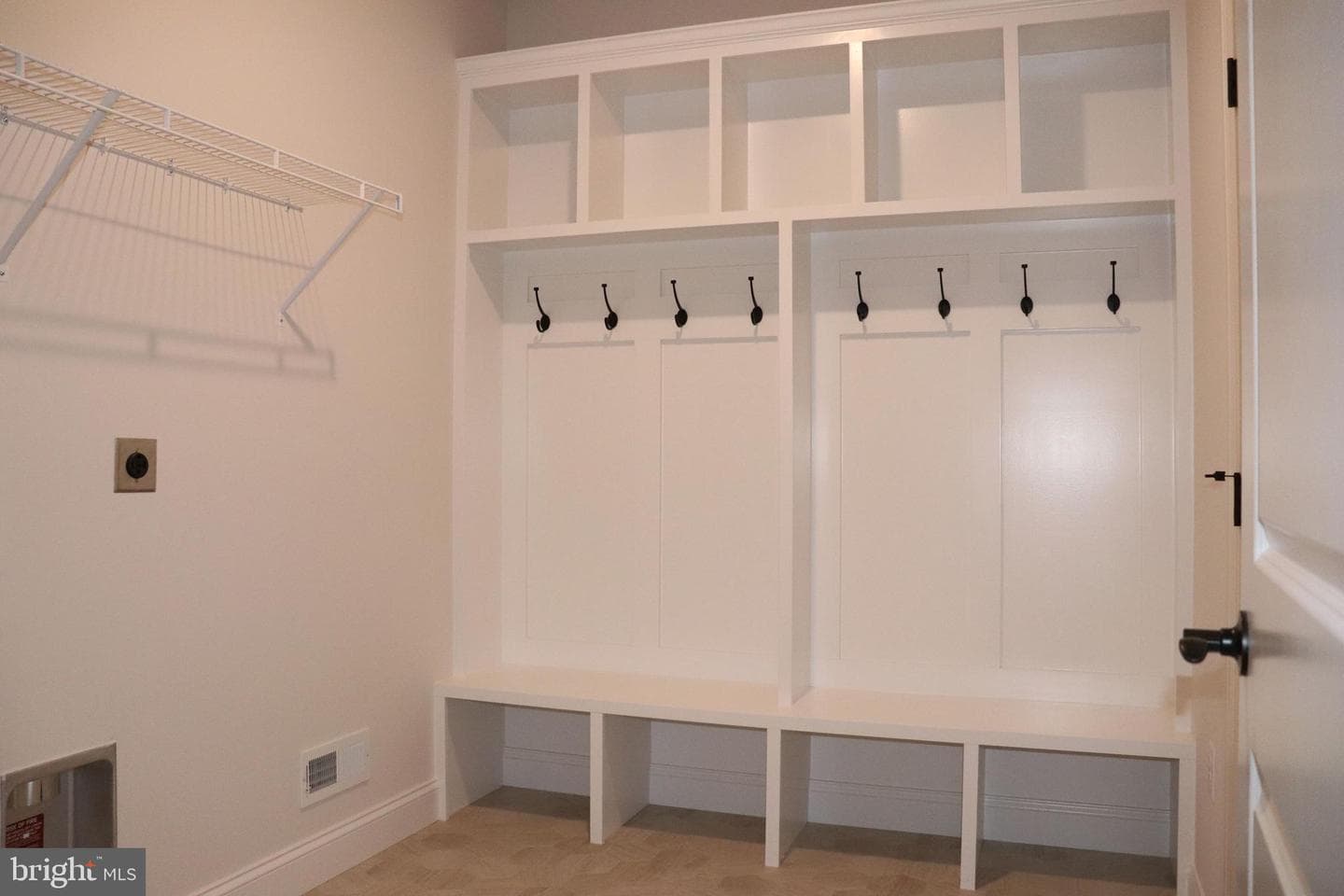 1029 Strafford Place #55 photo 18