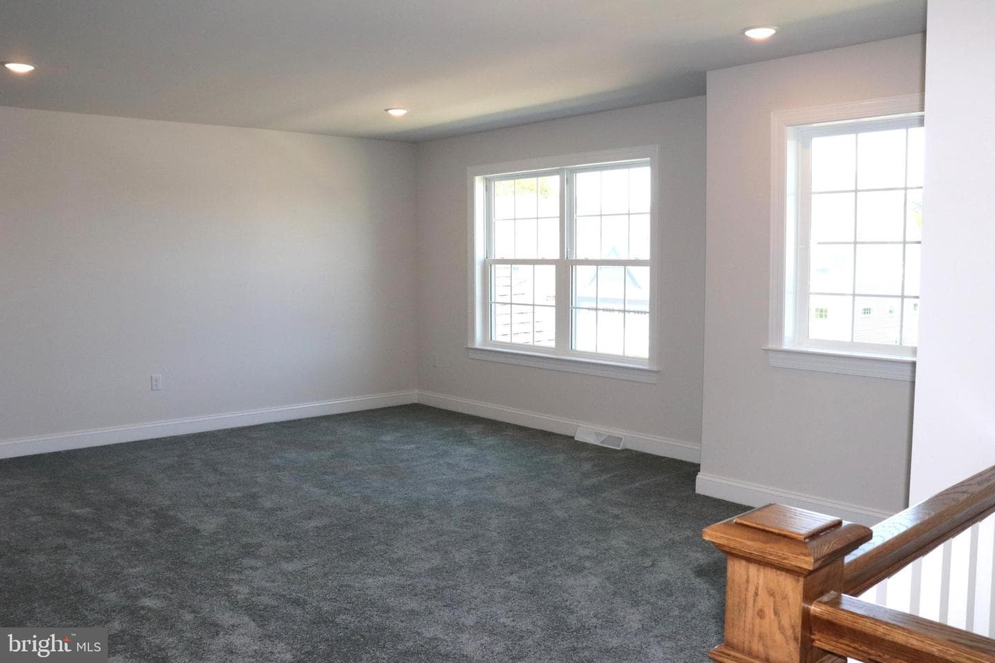 1029 Strafford Place #55 photo 28