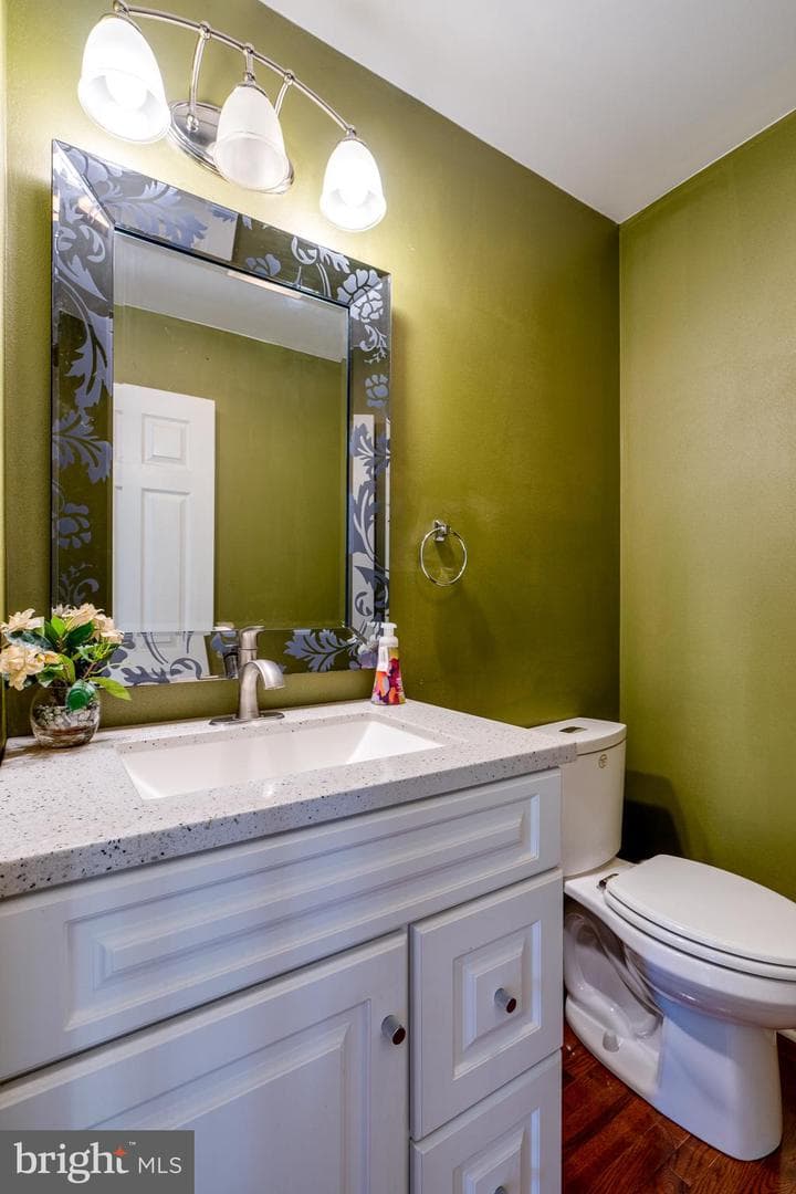 95 Fuhrman Road photo 37