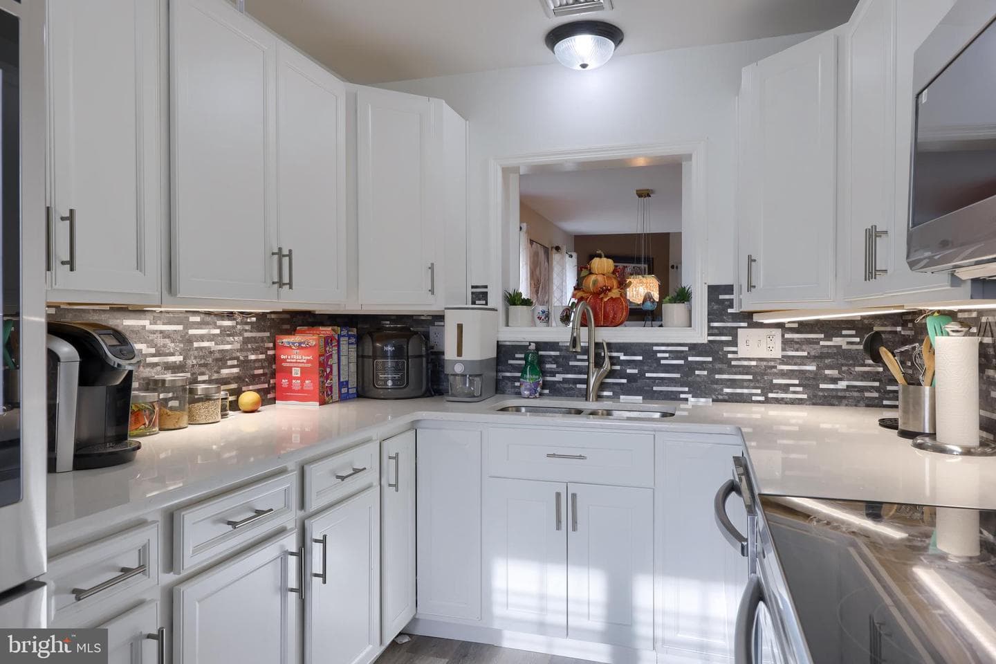 208 Winding Hill Drive photo 13