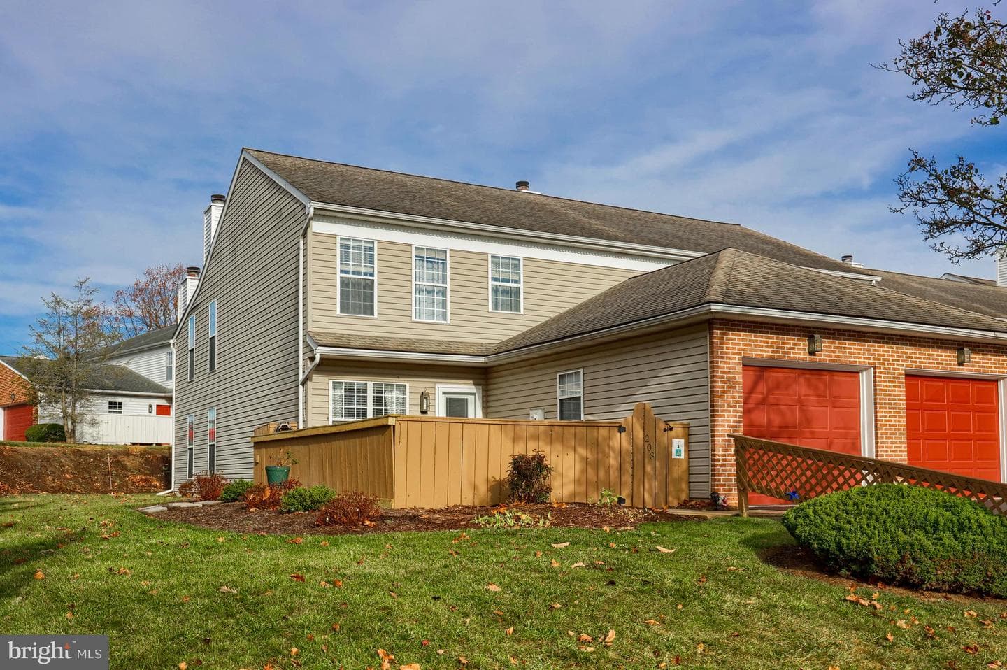 208 Winding Hill Drive photo 3