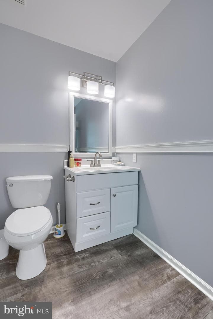 208 Winding Hill Drive photo 33