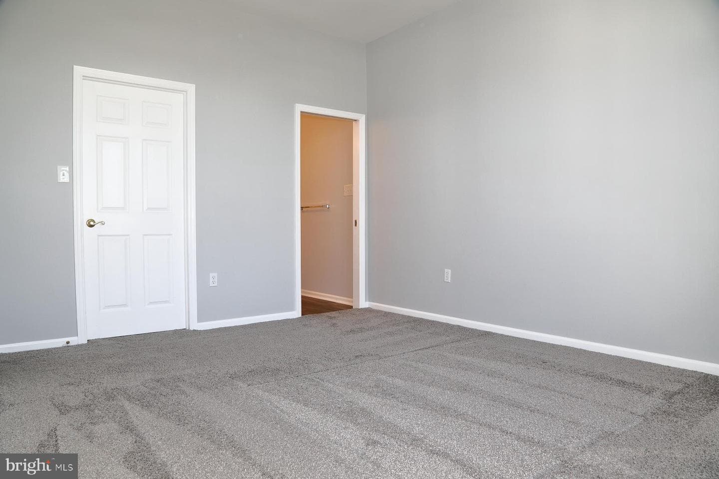 9 York Court photo 21