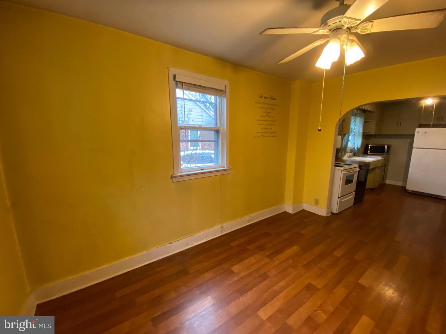1438 Village Road photo 10