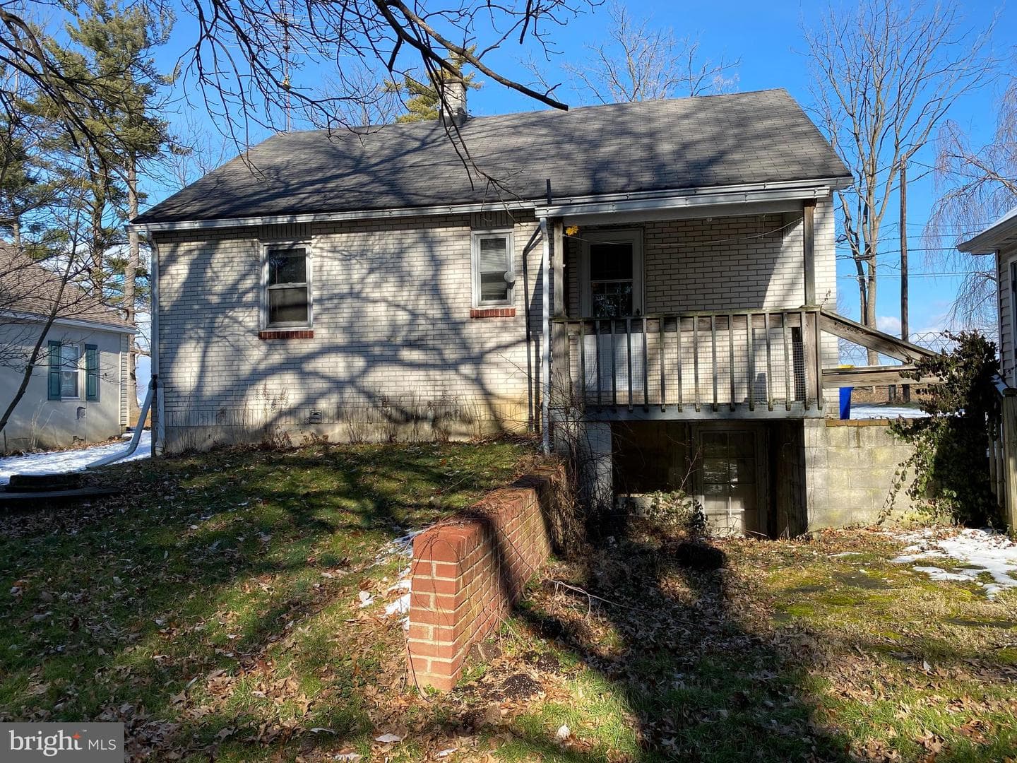 1438 Village Road photo 2