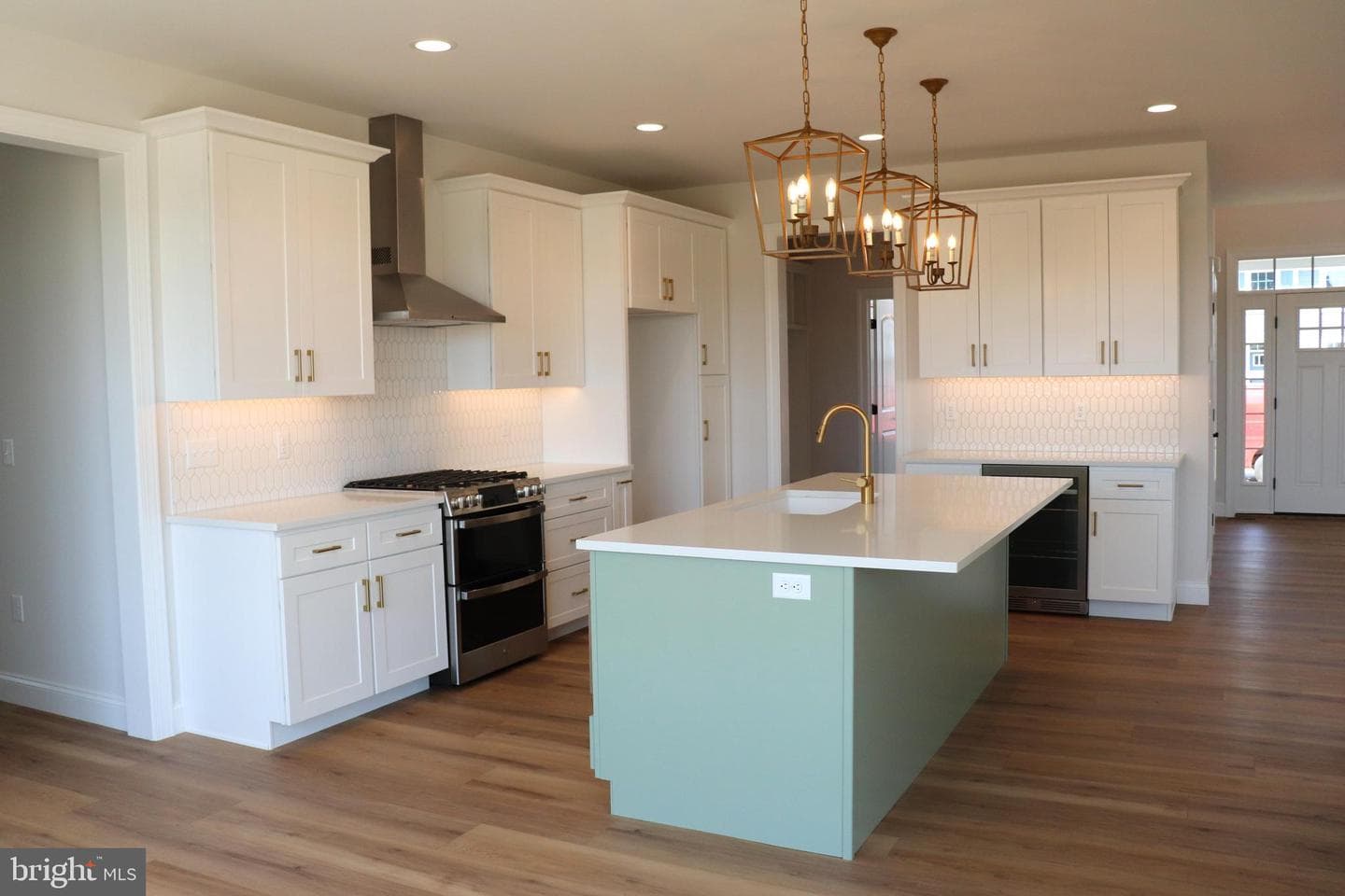 1025 Strafford Place #56 photo 10