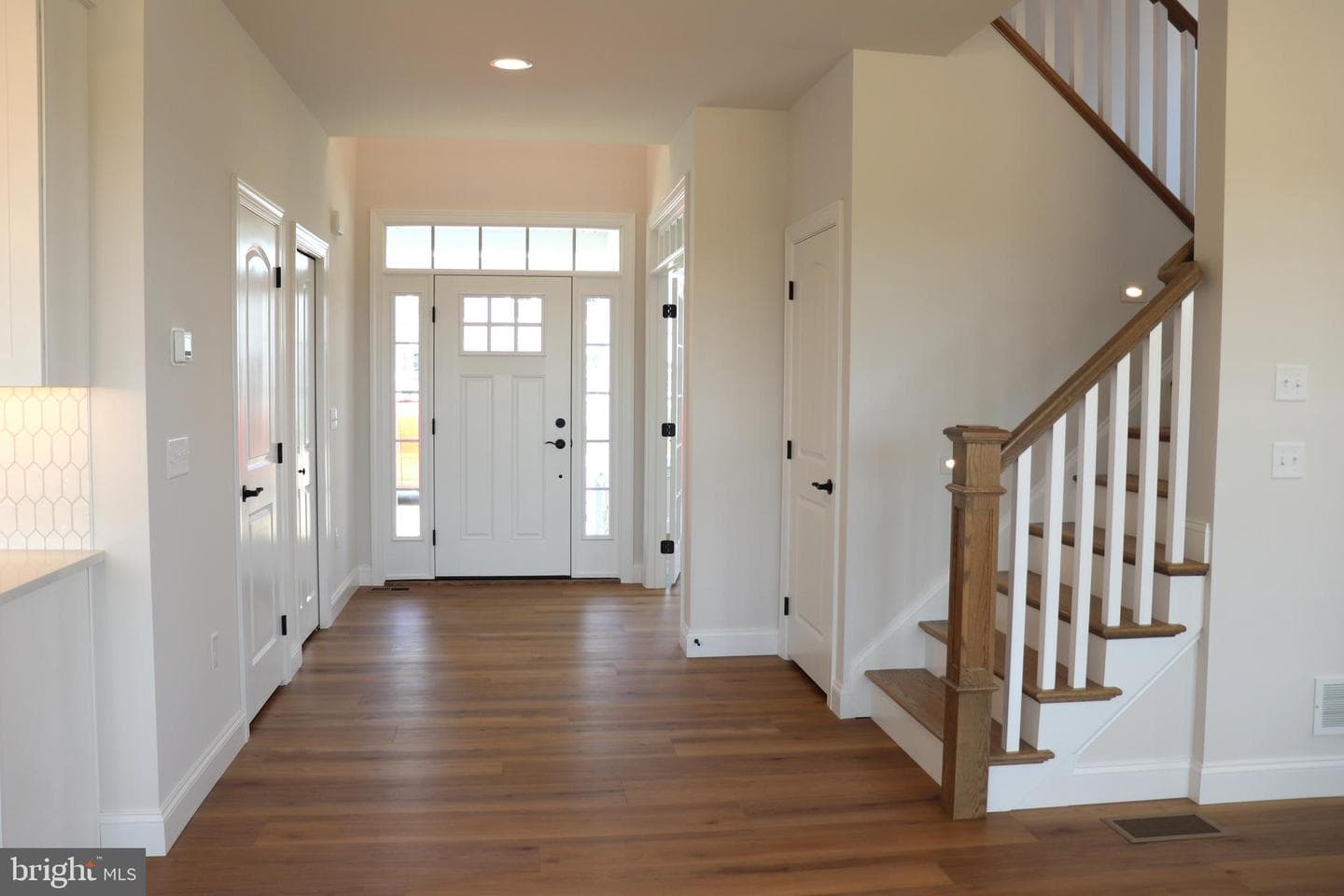 1025 Strafford Place #56 photo 3