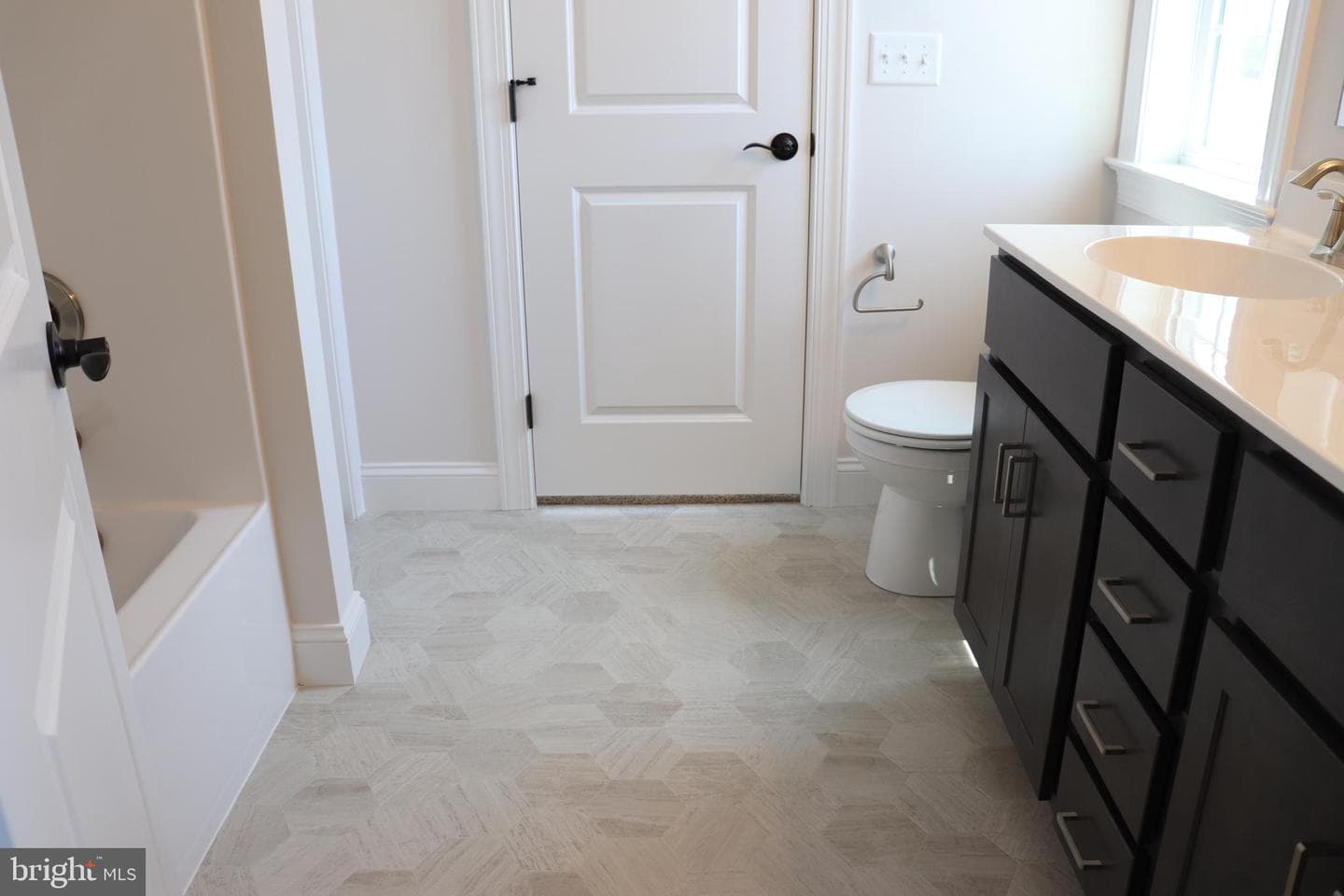 1025 Strafford Place #56 photo 37