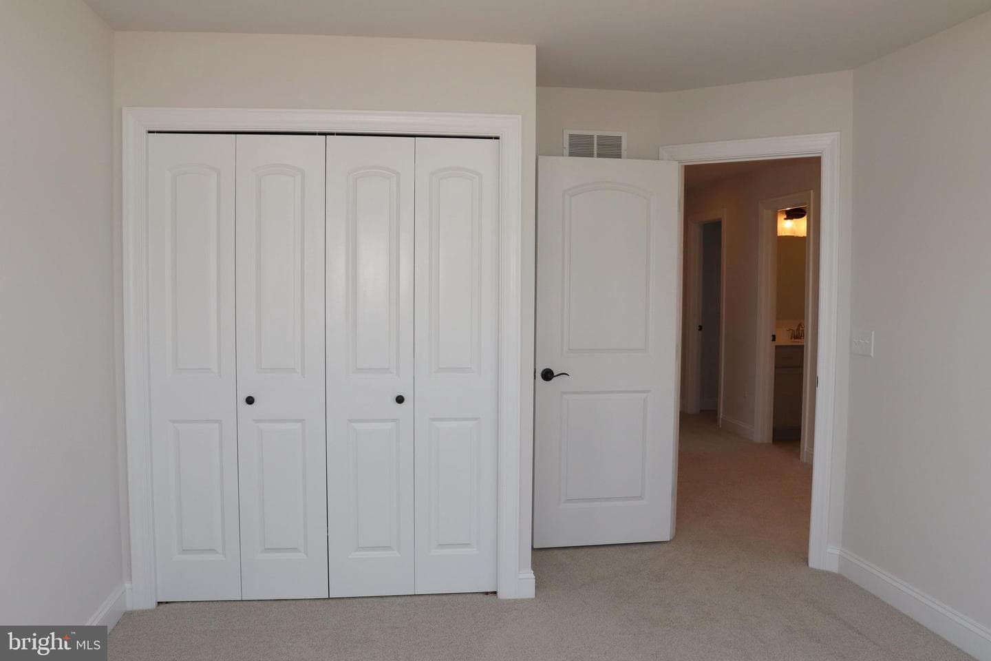 1025 Strafford Place #56 photo 40